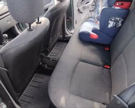 Зеленый Рено Талия, объемом двигателя 1.2 л и пробегом 118 тыс. км за 3800 $, фото 23 на Automoto.ua