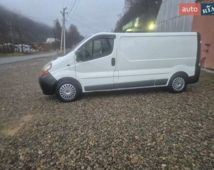 Белый Рено Трафик, объемом двигателя 1.9 л и пробегом 176 тыс. км за 4999 $, фото 6 на Automoto.ua