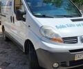 Белый Рено Трафик, объемом двигателя 2 л и пробегом 330 тыс. км за 7500 $, фото 1 на Automoto.ua