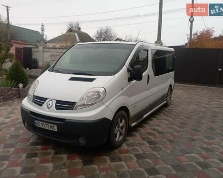 Білий Рено Трафік, об'ємом двигуна 2.46 л та пробігом 290 тис. км за 8200 $, фото 6 на Automoto.ua