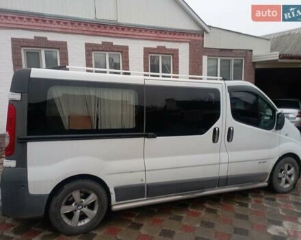 Білий Рено Трафік, об'ємом двигуна 2.46 л та пробігом 290 тис. км за 8200 $, фото 1 на Automoto.ua