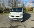 Белый Рено Трафик, объемом двигателя 2.5 л и пробегом 355 тыс. км за 9999 $, фото 1 на Automoto.ua