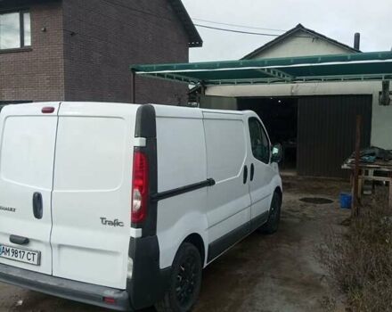 Рено Трафик 2009 в Киеве на Automoto.ua Белый Рено Трафик, объемом двигателя 2 л и пробегом 364 тыс. км за 7600 $, фото 4 на Automoto.ua