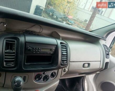 Рено Трафик 2009 в Киеве на Automoto.ua Белый Рено Трафик, объемом двигателя 2 л и пробегом 364 тыс. км за 7600 $, фото 13 на Automoto.ua