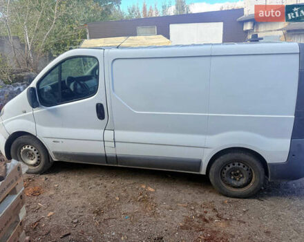 Белый Рено Трафик, объемом двигателя 2 л и пробегом 397 тыс. км за 2999 $, фото 4 на Automoto.ua