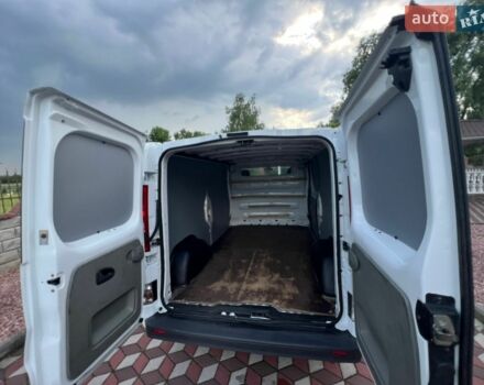 Белый Рено Трафик, объемом двигателя 2 л и пробегом 430 тыс. км за 9300 $, фото 19 на Automoto.ua
