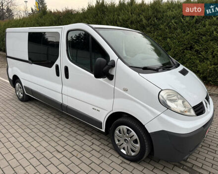 Білий Рено Трафік, об'ємом двигуна 2 л та пробігом 285 тис. км за 10900 $, фото 8 на Automoto.ua