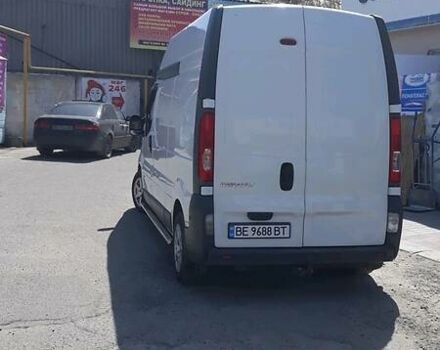 Білий Рено Трафік, об'ємом двигуна 2 л та пробігом 340 тис. км за 11300 $, фото 2 на Automoto.ua