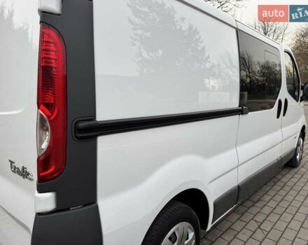 Білий Рено Трафік, об'ємом двигуна 2 л та пробігом 285 тис. км за 10900 $, фото 12 на Automoto.ua