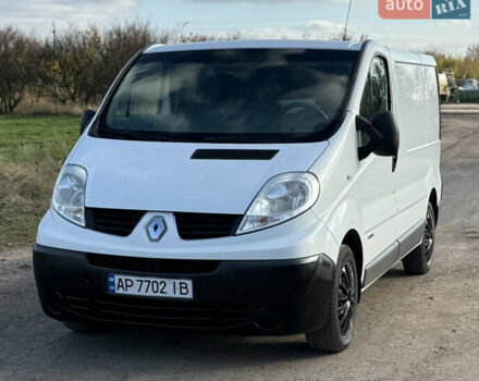 Білий Рено Трафік, об'ємом двигуна 2 л та пробігом 323 тис. км за 8300 $, фото 1 на Automoto.ua