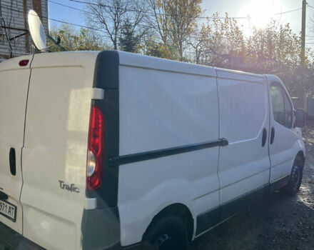 Белый Рено Трафик, объемом двигателя 2 л и пробегом 400 тыс. км за 8500 $, фото 2 на Automoto.ua