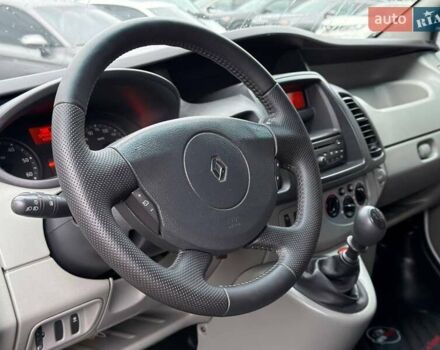 Білий Рено Трафік, об'ємом двигуна 2 л та пробігом 352 тис. км за 10500 $, фото 11 на Automoto.ua