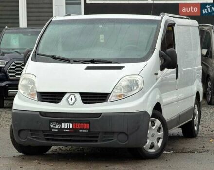 Білий Рено Трафік, об'ємом двигуна 2 л та пробігом 352 тис. км за 10500 $, фото 1 на Automoto.ua