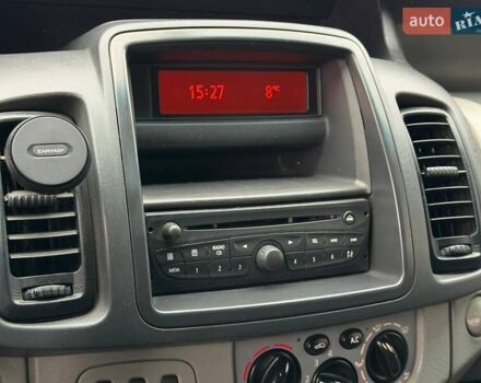 Білий Рено Трафік, об'ємом двигуна 2 л та пробігом 352 тис. км за 10500 $, фото 23 на Automoto.ua