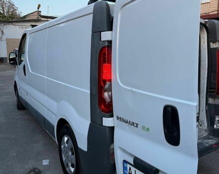 Белый Рено Трафик, объемом двигателя 2 л и пробегом 180 тыс. км за 8800 $, фото 2 на Automoto.ua
