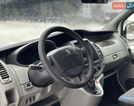 Белый Рено Трафик, объемом двигателя 2 л и пробегом 221 тыс. км за 11500 $, фото 32 на Automoto.ua