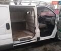 Белый Рено Трафик, объемом двигателя 2 л и пробегом 300 тыс. км за 10100 $, фото 12 на Automoto.ua