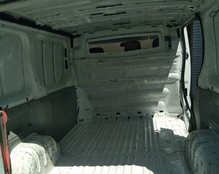 Белый Рено Трафик, объемом двигателя 2 л и пробегом 300 тыс. км за 10100 $, фото 11 на Automoto.ua