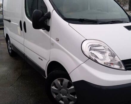 Белый Рено Трафик, объемом двигателя 2 л и пробегом 300 тыс. км за 10100 $, фото 5 на Automoto.ua