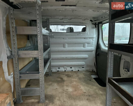 Белый Рено Трафик, объемом двигателя 2 л и пробегом 282 тыс. км за 13300 $, фото 23 на Automoto.ua