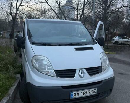 Белый Рено Трафик, объемом двигателя 2 л и пробегом 275 тыс. км за 13000 $, фото 6 на Automoto.ua