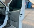 Белый Рено Трафик, объемом двигателя 2 л и пробегом 299 тыс. км за 4999 $, фото 5 на Automoto.ua
