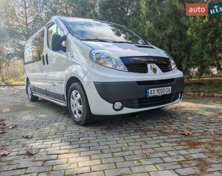 Белый Рено Трафик, объемом двигателя 2 л и пробегом 199 тыс. км за 11900 $, фото 7 на Automoto.ua