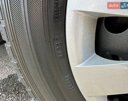 Белый Рено Трафик, объемом двигателя 2 л и пробегом 253 тыс. км за 10700 $, фото 13 на Automoto.ua