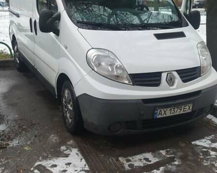 Белый Рено Трафик, объемом двигателя 2 л и пробегом 208 тыс. км за 12500 $, фото 1 на Automoto.ua
