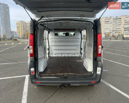 Белый Рено Трафик, объемом двигателя 2 л и пробегом 162 тыс. км за 13500 $, фото 17 на Automoto.ua