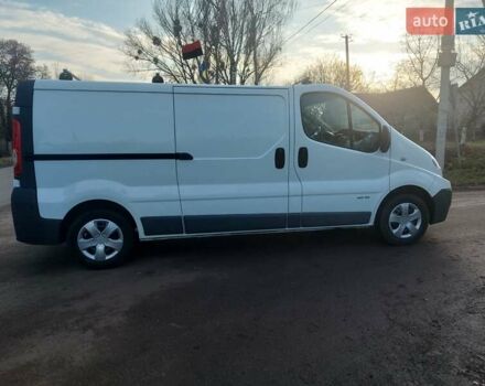 Белый Рено Трафик, объемом двигателя 2 л и пробегом 164 тыс. км за 14100 $, фото 14 на Automoto.ua