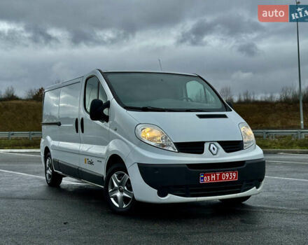 Белый Рено Трафик, объемом двигателя 2 л и пробегом 265 тыс. км за 12850 $, фото 47 на Automoto.ua
