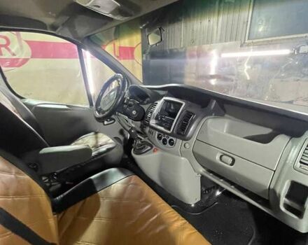 Белый Рено Трафик, объемом двигателя 2 л и пробегом 255 тыс. км за 10500 $, фото 36 на Automoto.ua