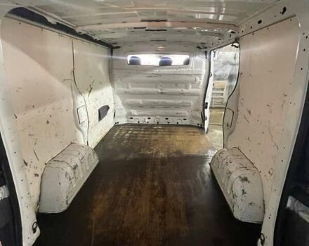 Белый Рено Трафик, объемом двигателя 2 л и пробегом 255 тыс. км за 10500 $, фото 31 на Automoto.ua