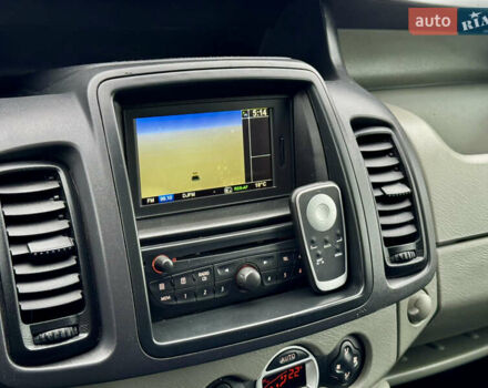 Белый Рено Трафик, объемом двигателя 2 л и пробегом 265 тыс. км за 12850 $, фото 22 на Automoto.ua