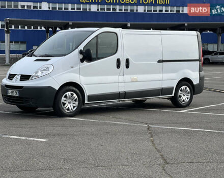 Белый Рено Трафик, объемом двигателя 2 л и пробегом 162 тыс. км за 13500 $, фото 3 на Automoto.ua