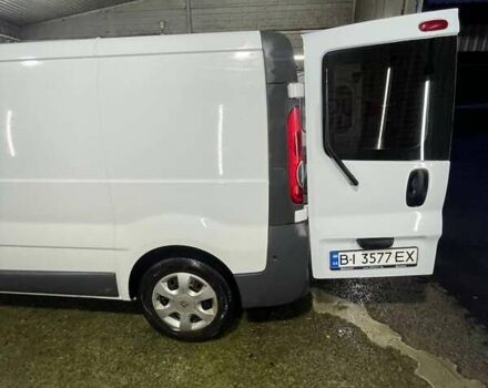 Белый Рено Трафик, объемом двигателя 2 л и пробегом 255 тыс. км за 10500 $, фото 10 на Automoto.ua