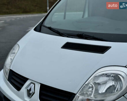 Белый Рено Трафик, объемом двигателя 2 л и пробегом 265 тыс. км за 12850 $, фото 7 на Automoto.ua