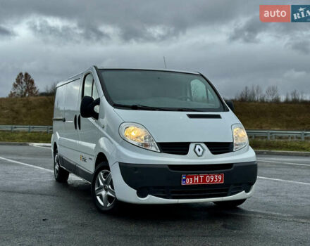 Белый Рено Трафик, объемом двигателя 2 л и пробегом 265 тыс. км за 12850 $, фото 46 на Automoto.ua