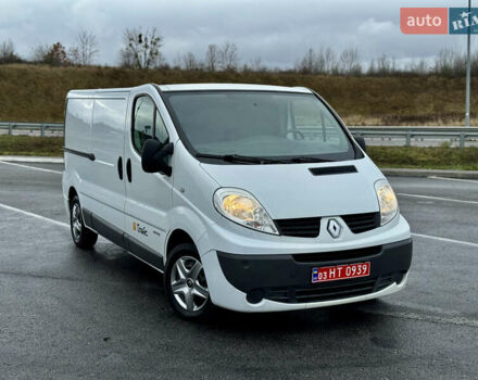 Белый Рено Трафик, объемом двигателя 2 л и пробегом 265 тыс. км за 12850 $, фото 48 на Automoto.ua