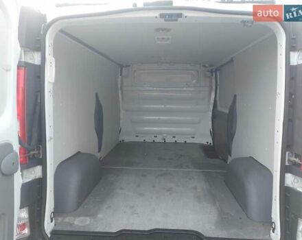 Белый Рено Трафик, объемом двигателя 2 л и пробегом 164 тыс. км за 14100 $, фото 9 на Automoto.ua