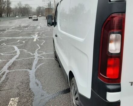 Білий Рено Трафік, об'ємом двигуна 1.6 л та пробігом 190 тис. км за 14000 $, фото 3 на Automoto.ua