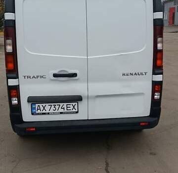 Білий Рено Трафік, об'ємом двигуна 1.6 л та пробігом 380 тис. км за 10500 $, фото 1 на Automoto.ua