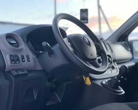 Білий Рено Трафік, об'ємом двигуна 1.6 л та пробігом 261 тис. км за 13500 $, фото 7 на Automoto.ua