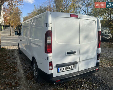 Белый Рено Трафик, объемом двигателя 1.6 л и пробегом 327 тыс. км за 12500 $, фото 5 на Automoto.ua