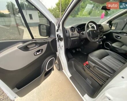 Білий Рено Трафік, об'ємом двигуна 1.6 л та пробігом 187 тис. км за 14897 $, фото 49 на Automoto.ua