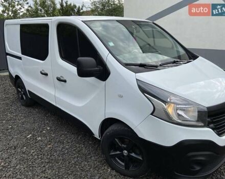 Білий Рено Трафік, об'ємом двигуна 2 л та пробігом 189 тис. км за 14799 $, фото 4 на Automoto.ua
