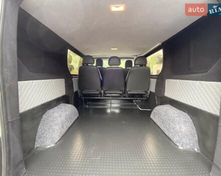 Білий Рено Трафік, об'ємом двигуна 2 л та пробігом 189 тис. км за 14799 $, фото 26 на Automoto.ua