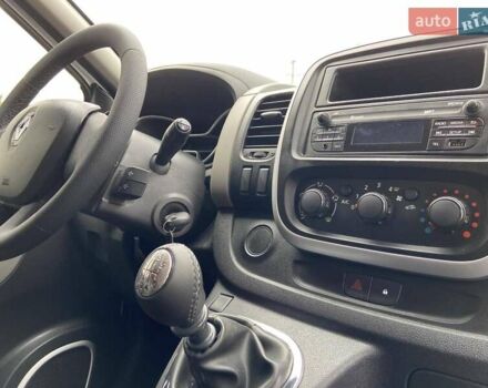 Білий Рено Трафік, об'ємом двигуна 2 л та пробігом 189 тис. км за 14799 $, фото 38 на Automoto.ua
