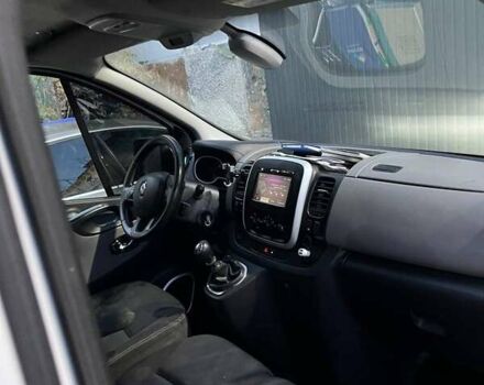 Білий Рено Трафік, об'ємом двигуна 1.6 л та пробігом 115 тис. км за 10000 $, фото 1 на Automoto.ua